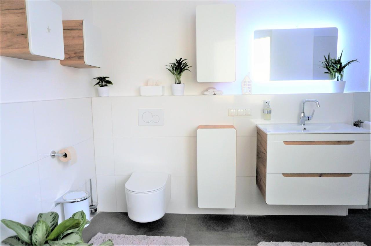 Mein Apartment, Stars Mit Balkon Und Klima Fuer Bis Zu 4 Personen Frankenthal  Dış mekan fotoğraf