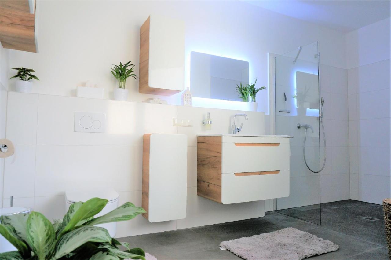 Mein Apartment, Stars Mit Balkon Und Klima Fuer Bis Zu 4 Personen Frankenthal  Dış mekan fotoğraf
