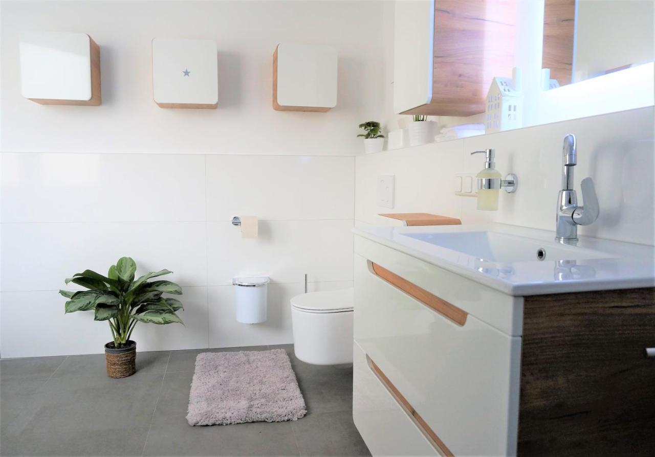 Mein Apartment, Stars Mit Balkon Und Klima Fuer Bis Zu 4 Personen Frankenthal  Dış mekan fotoğraf